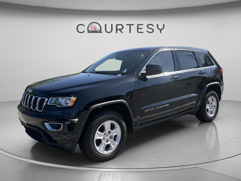 Used 2017 Jeep Grand Cherokee Laredo RWD SUV