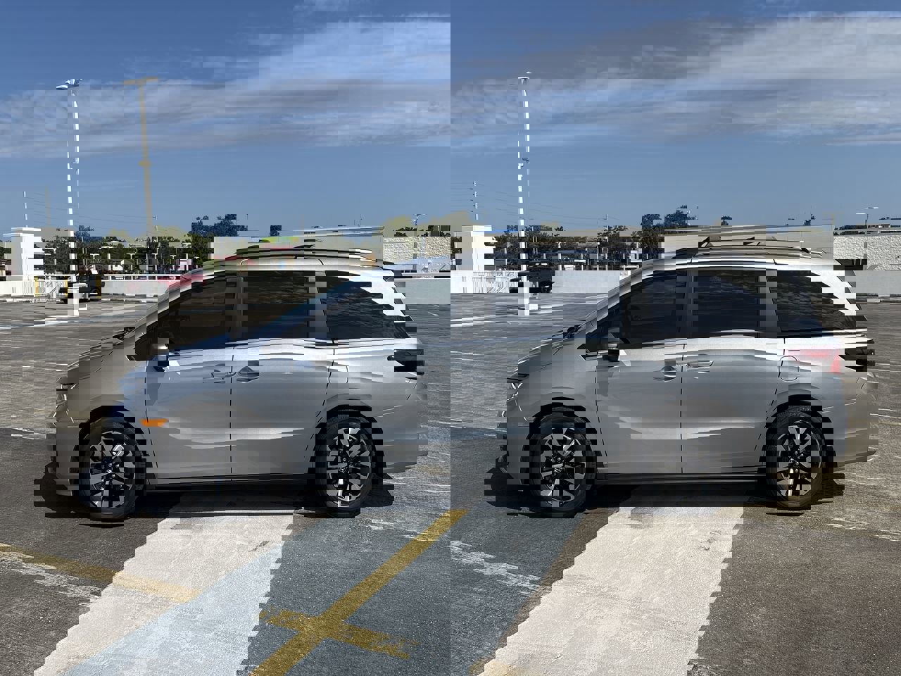 2026 Honda Odyssey EX-L photo 3