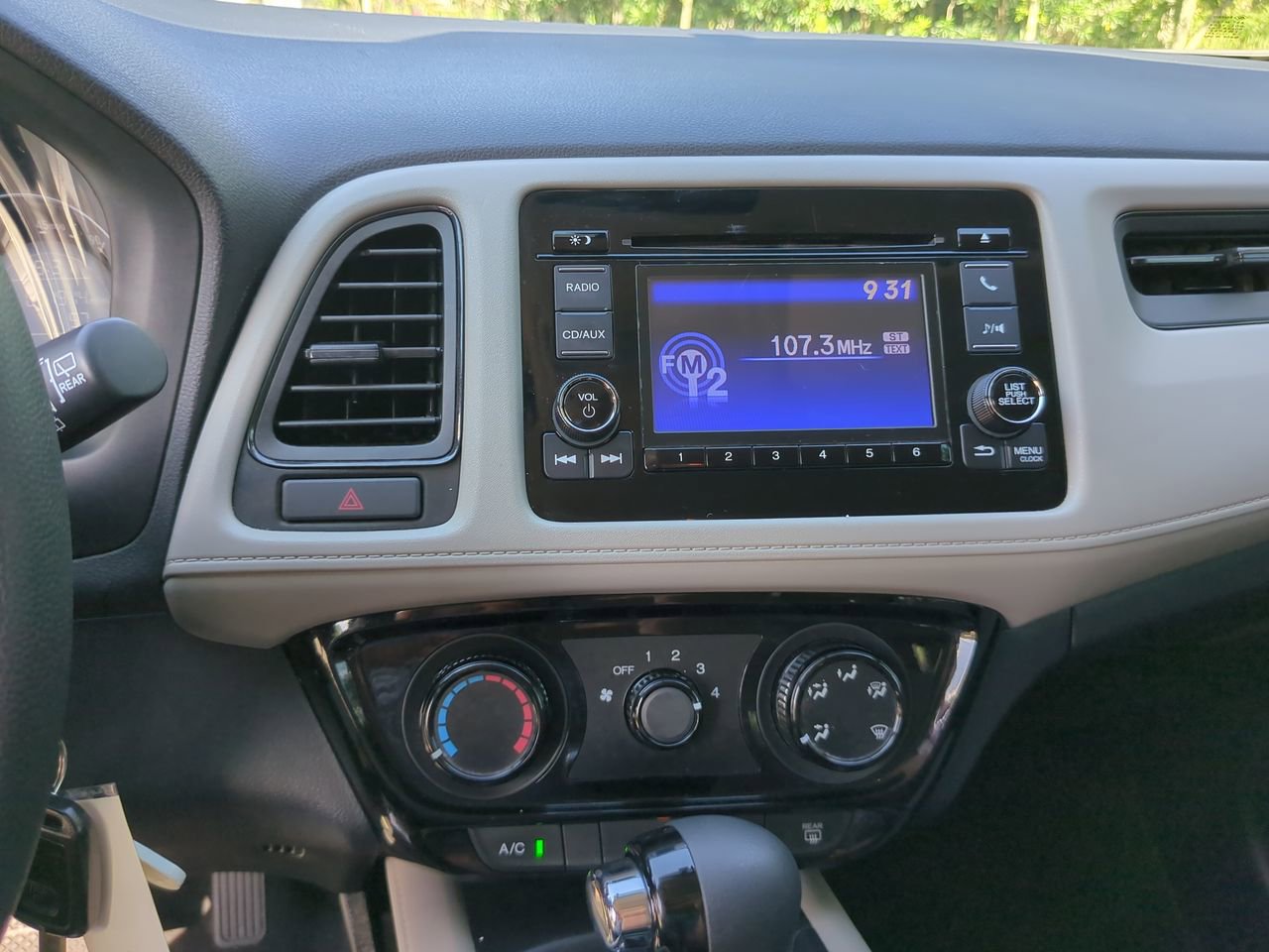 2017 Honda HR-V LX - Photo 27