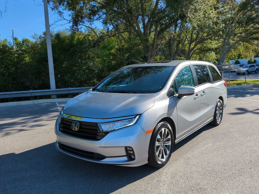 Certified 2024 Honda Odyssey EX-L Van