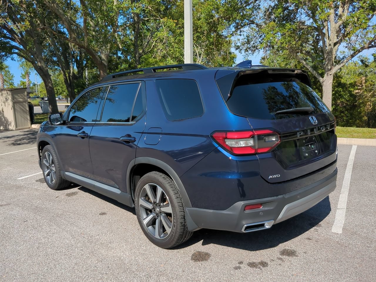 2023 Honda Pilot Elite - Photo 5