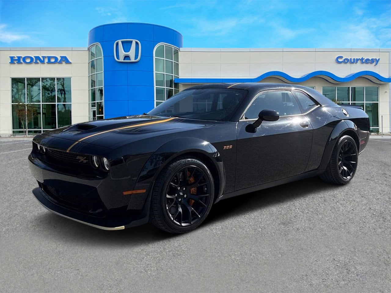 2023 Dodge Challenger R/T's photo