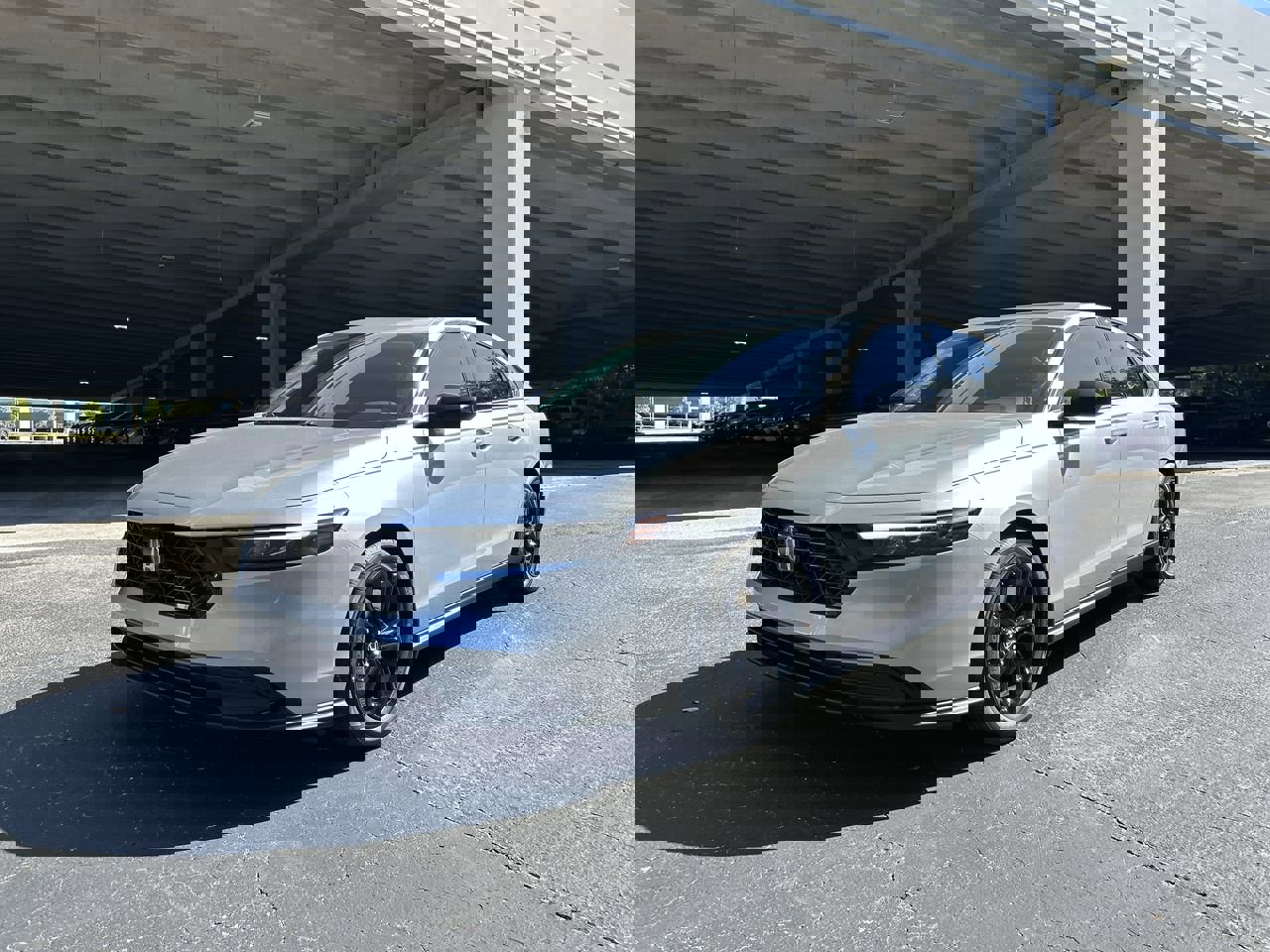 2025 Honda Accord SE photo 3