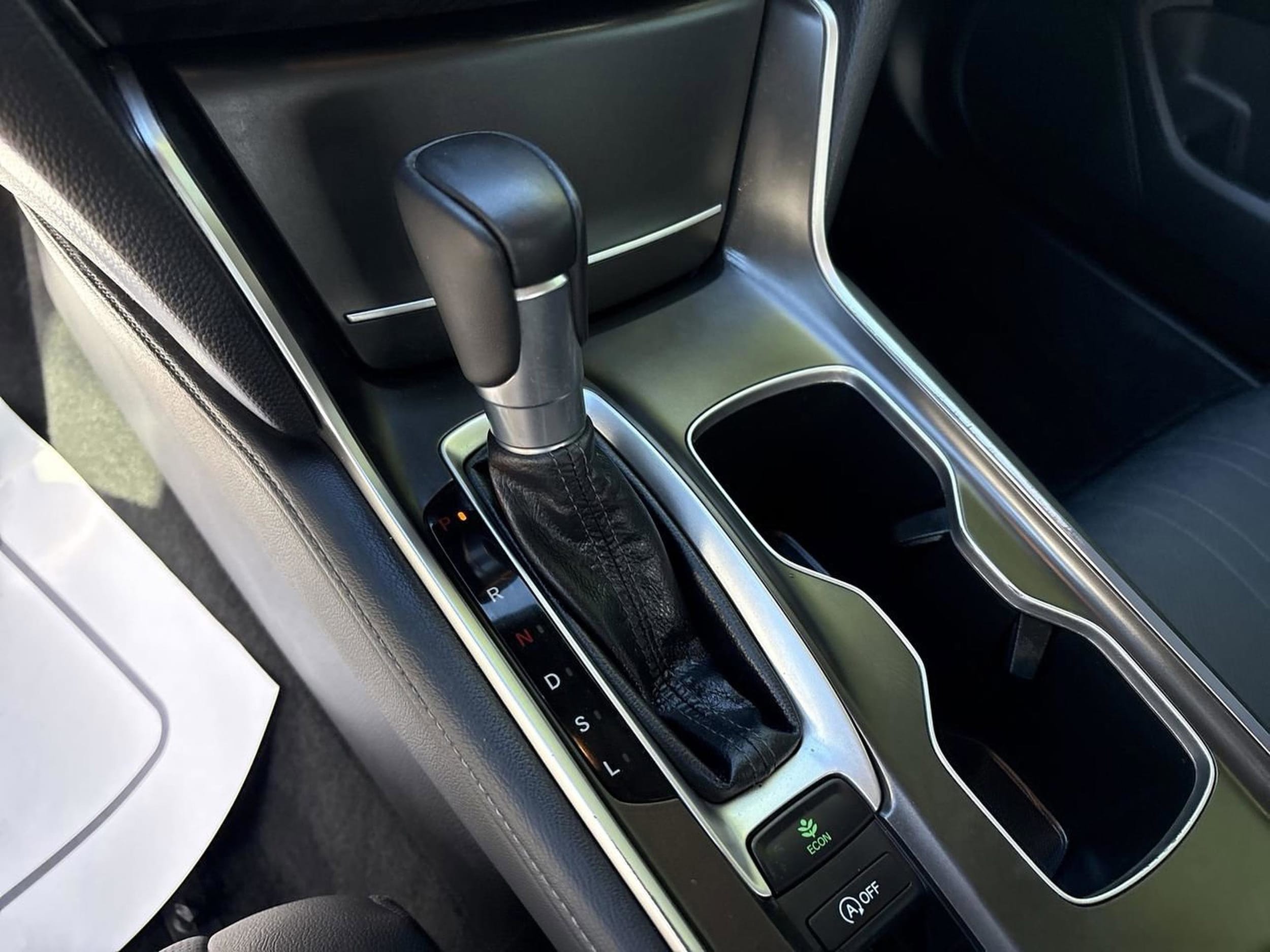 2021 Honda Accord EX-L - Photo 15