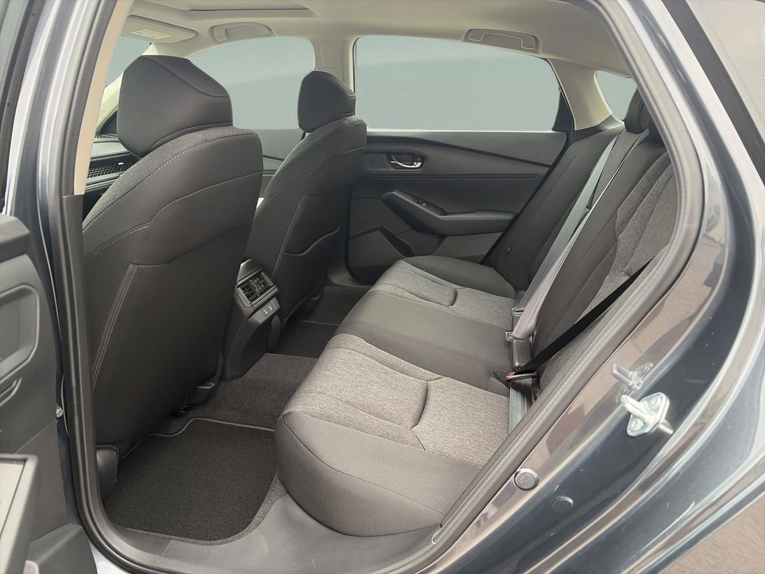 2026 Honda Accord SE - Photo 16