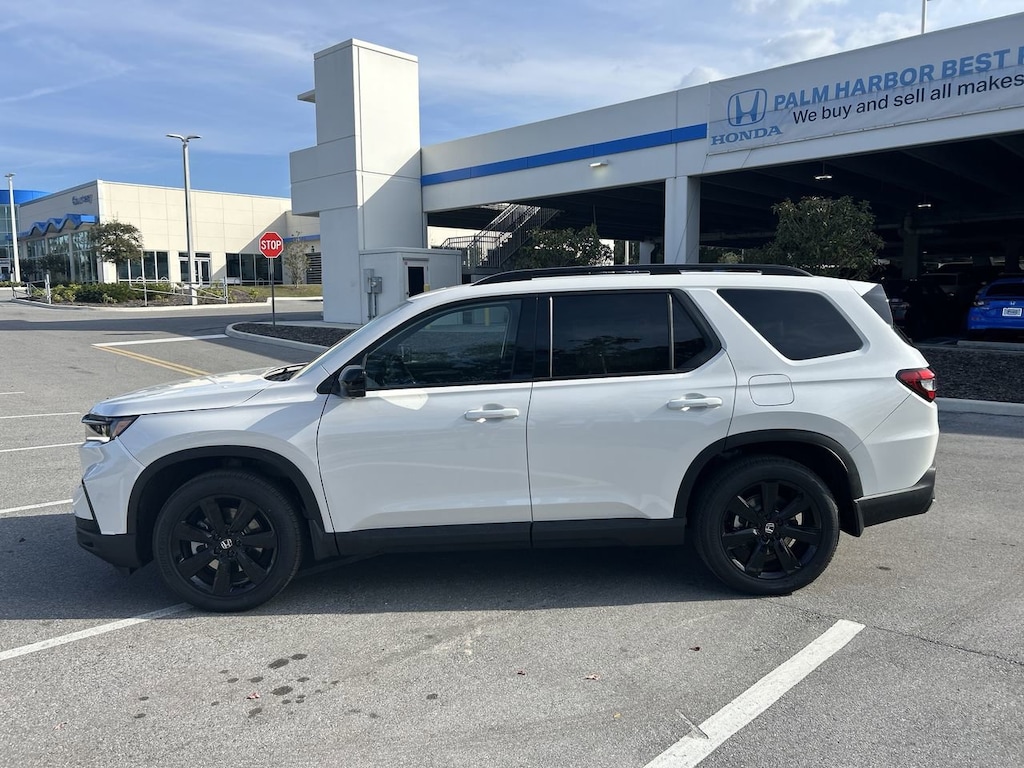 New 2025 Honda Pilot Black Edition SUV