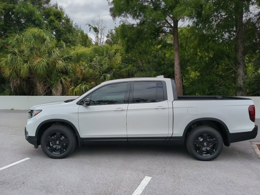 New 2026 Honda Ridgeline Black Edition Truck Crew Cab