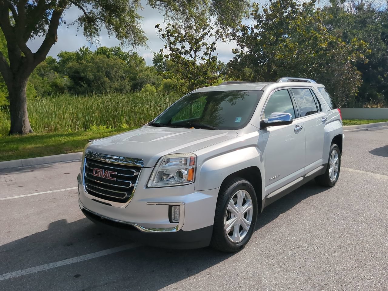 Used 2017 GMC Terrain SLT with VIN 2GKFLUEK7H6319213 for sale in Palm Harbor, FL
