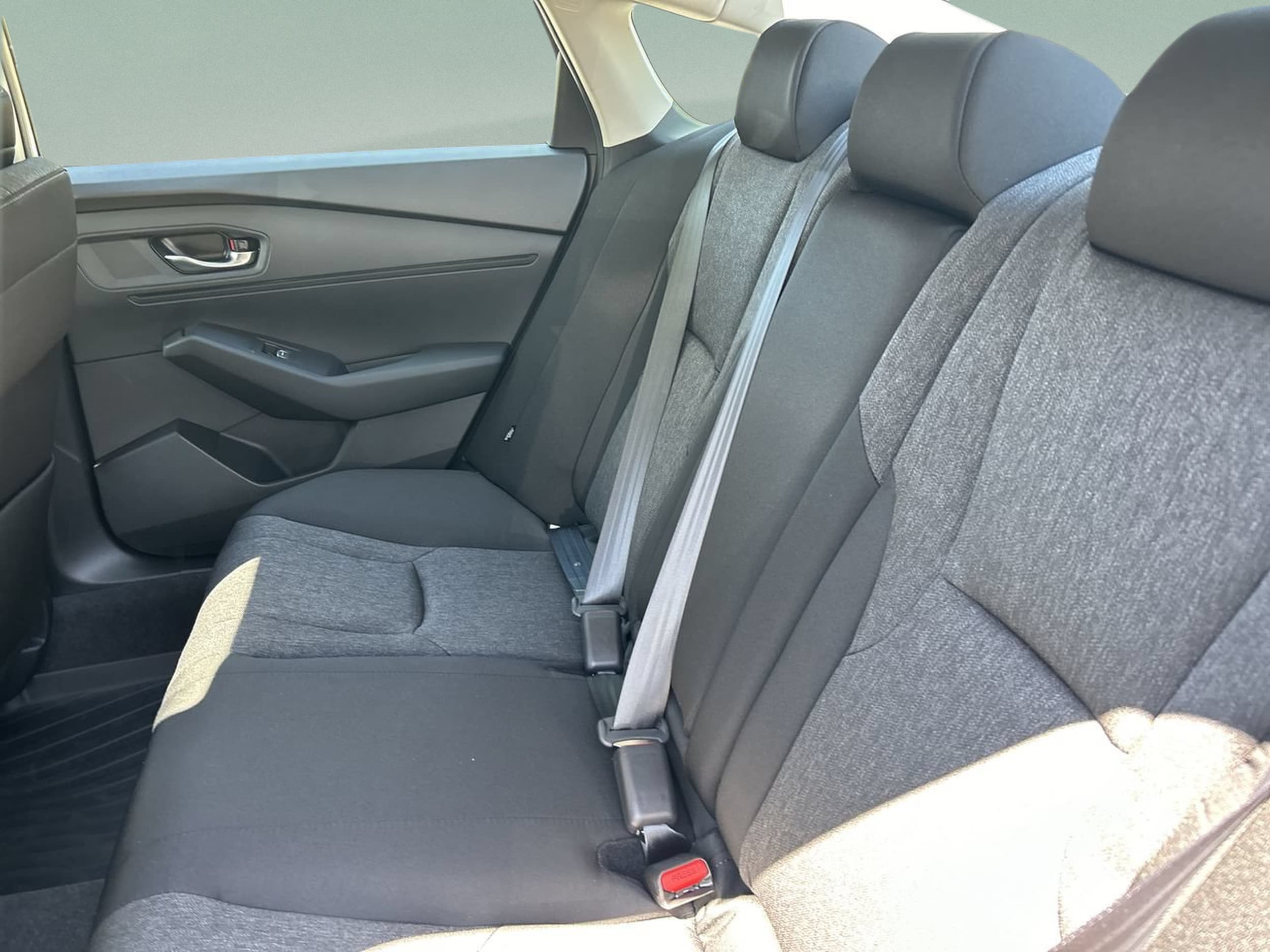2024 Honda Accord EX - Photo 18