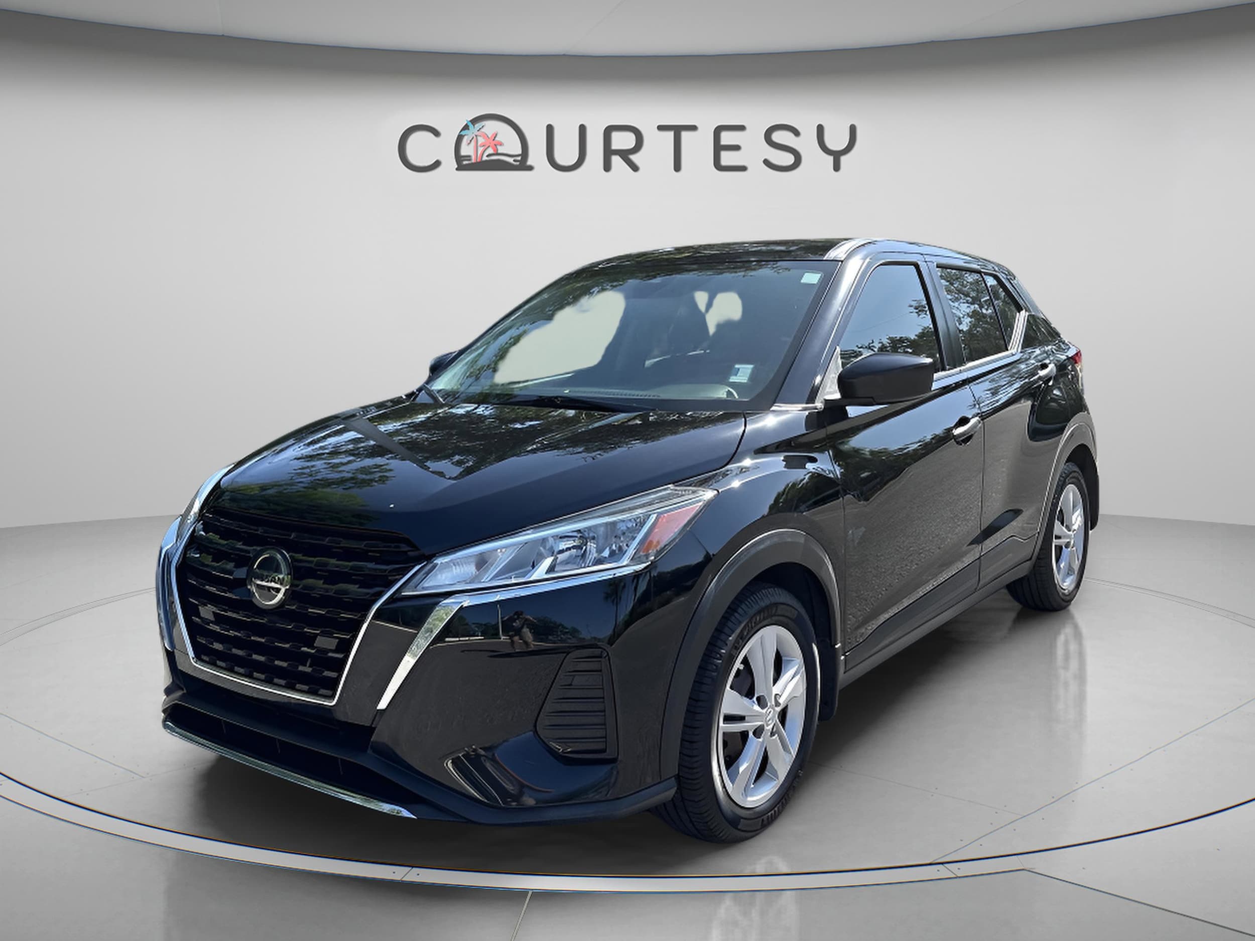 2021 Nissan Kicks 1.6 S's photo