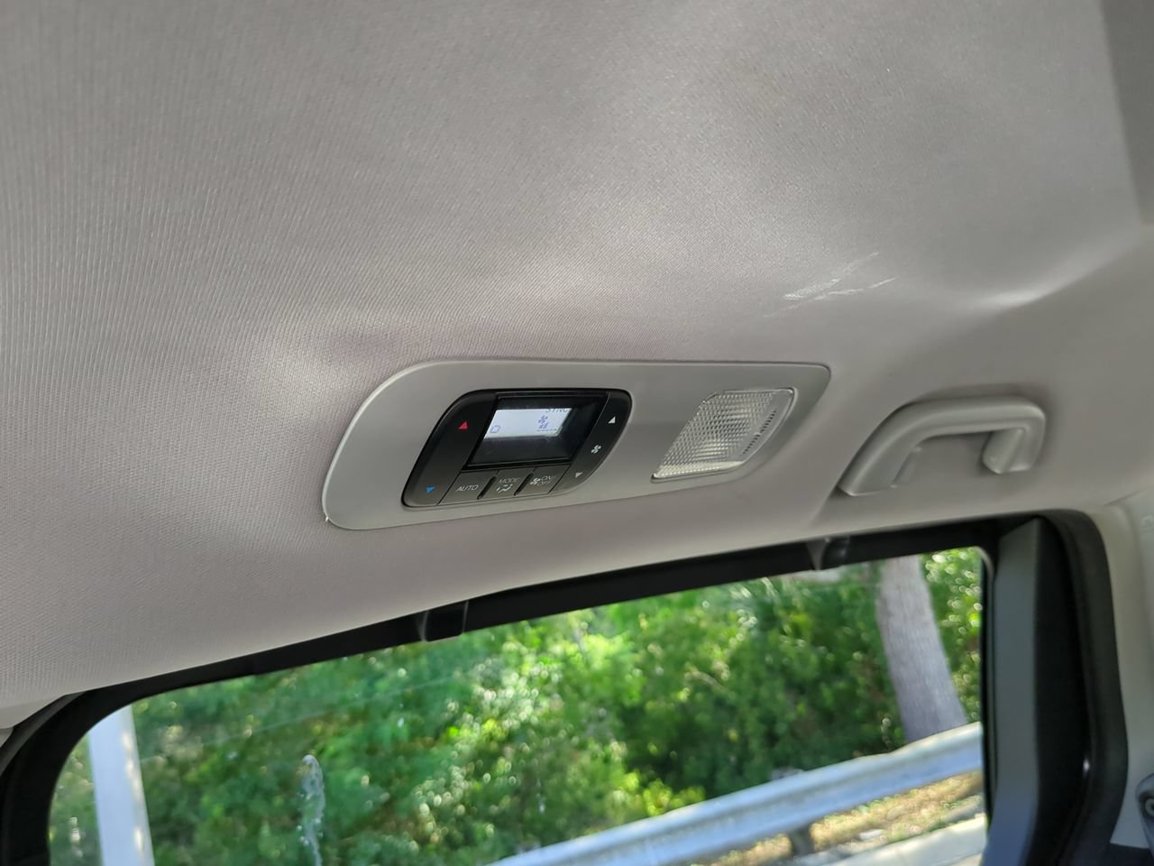 2024 Honda Odyssey EX-L - Photo 32
