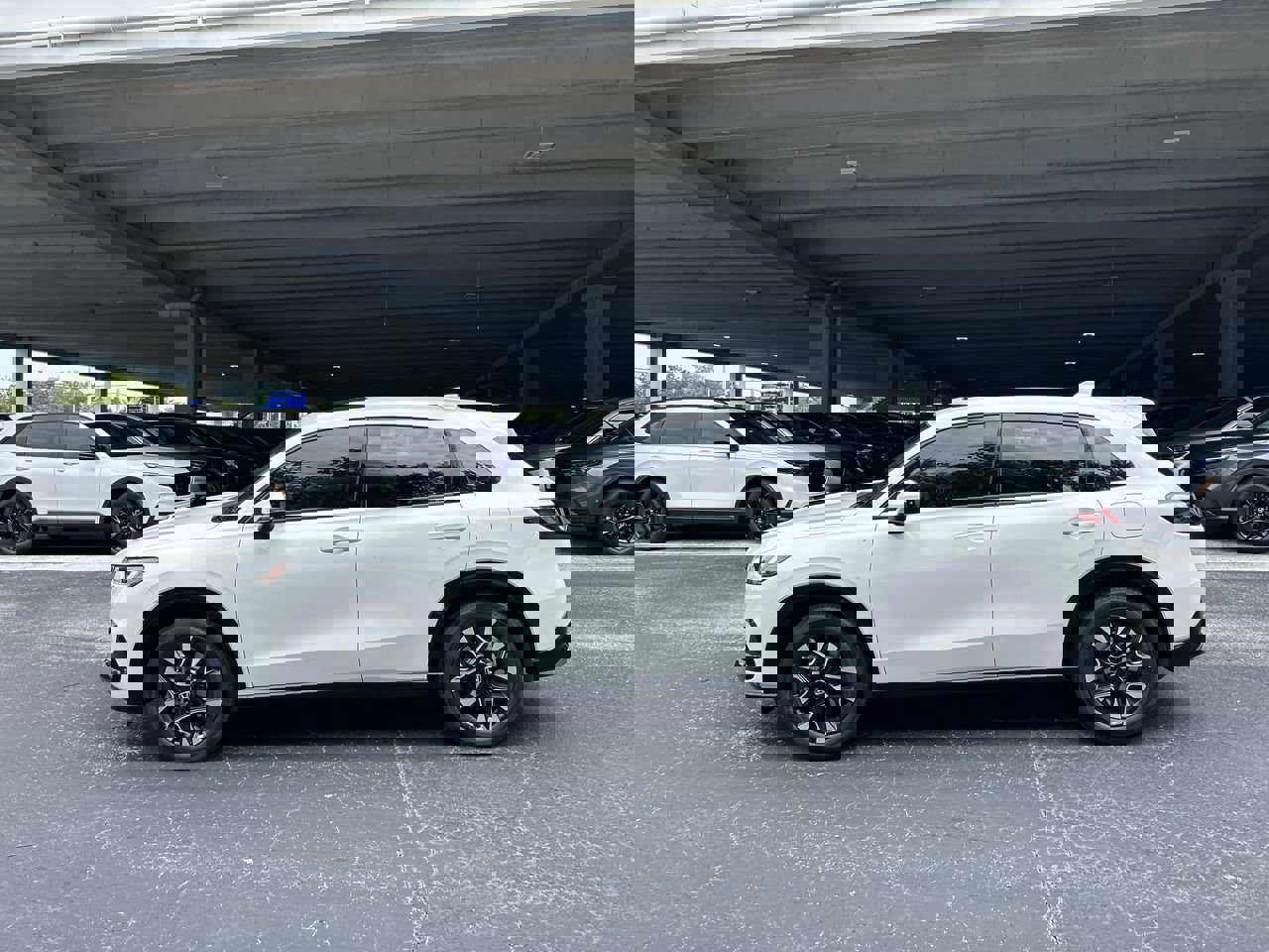 2026 Honda HR-V EX-L photo 4