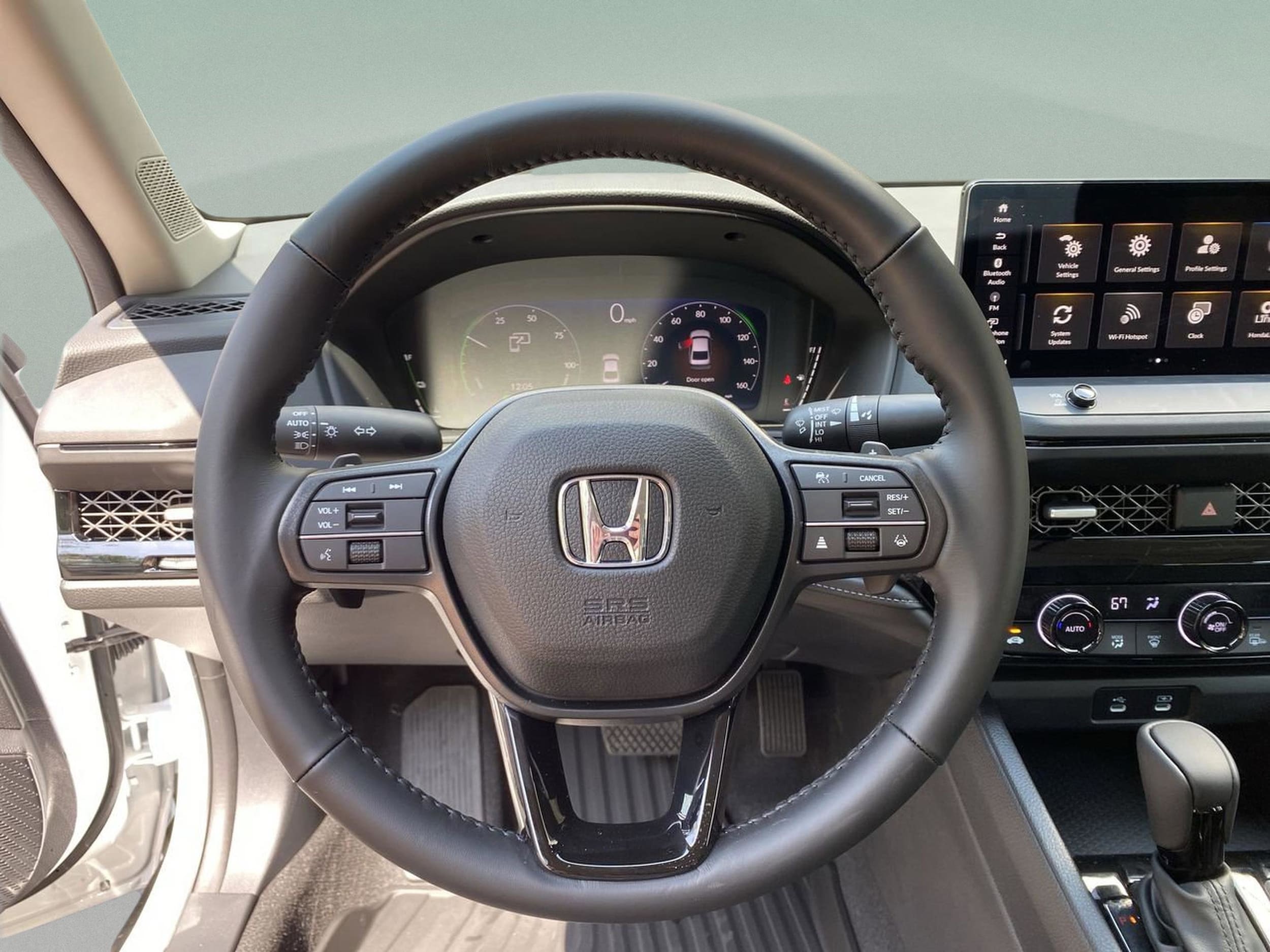 2023 Honda Accord Hybrid EX-L - Photo 7