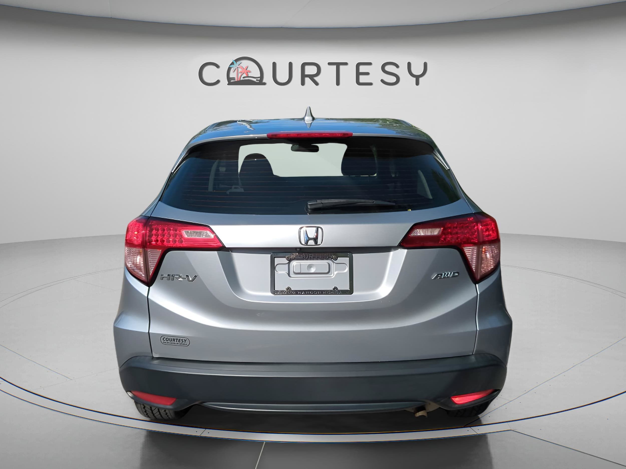 2017 Honda HR-V LX - Photo 6