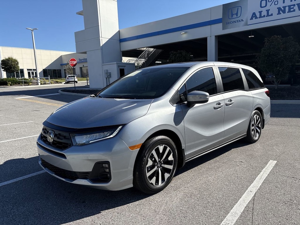 New 2026 Honda Odyssey EX-L Van Passenger