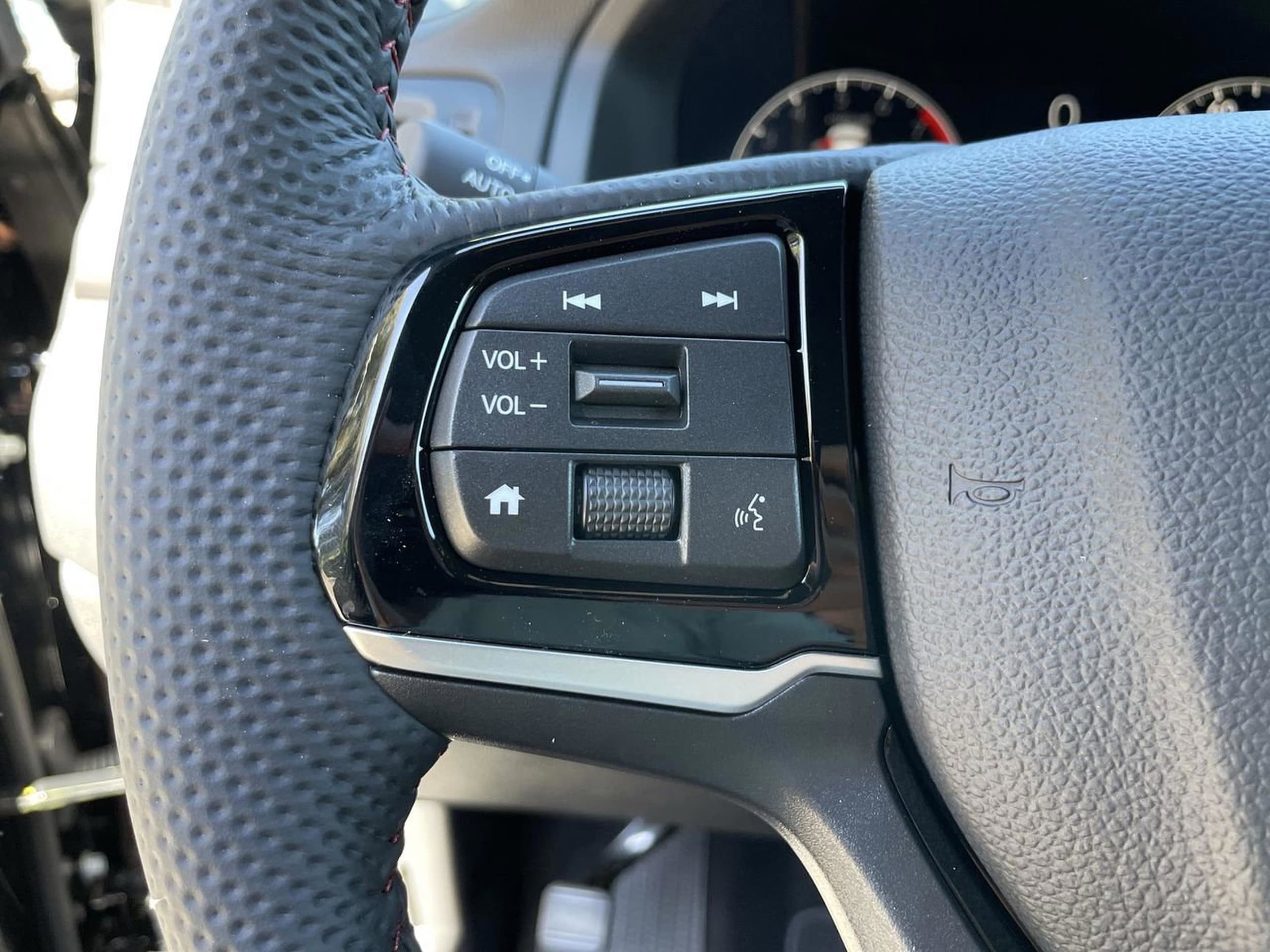 2026 Honda Ridgeline Black Edition - Photo 14