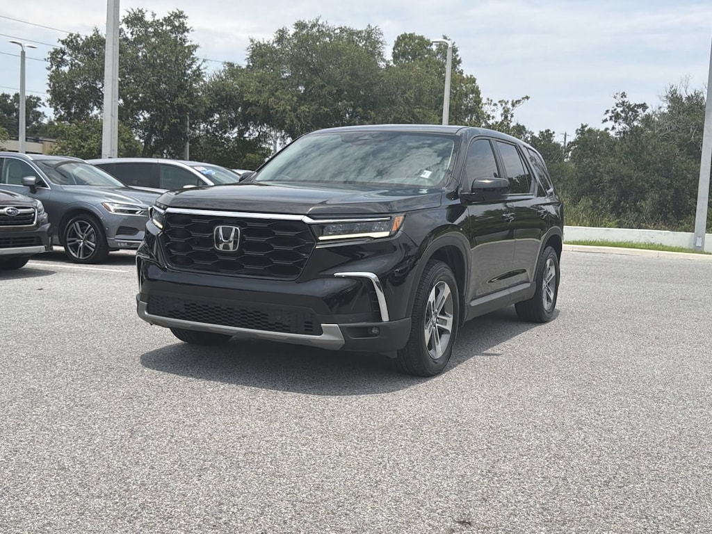 Used 2025 Honda Pilot EX-L SUV
