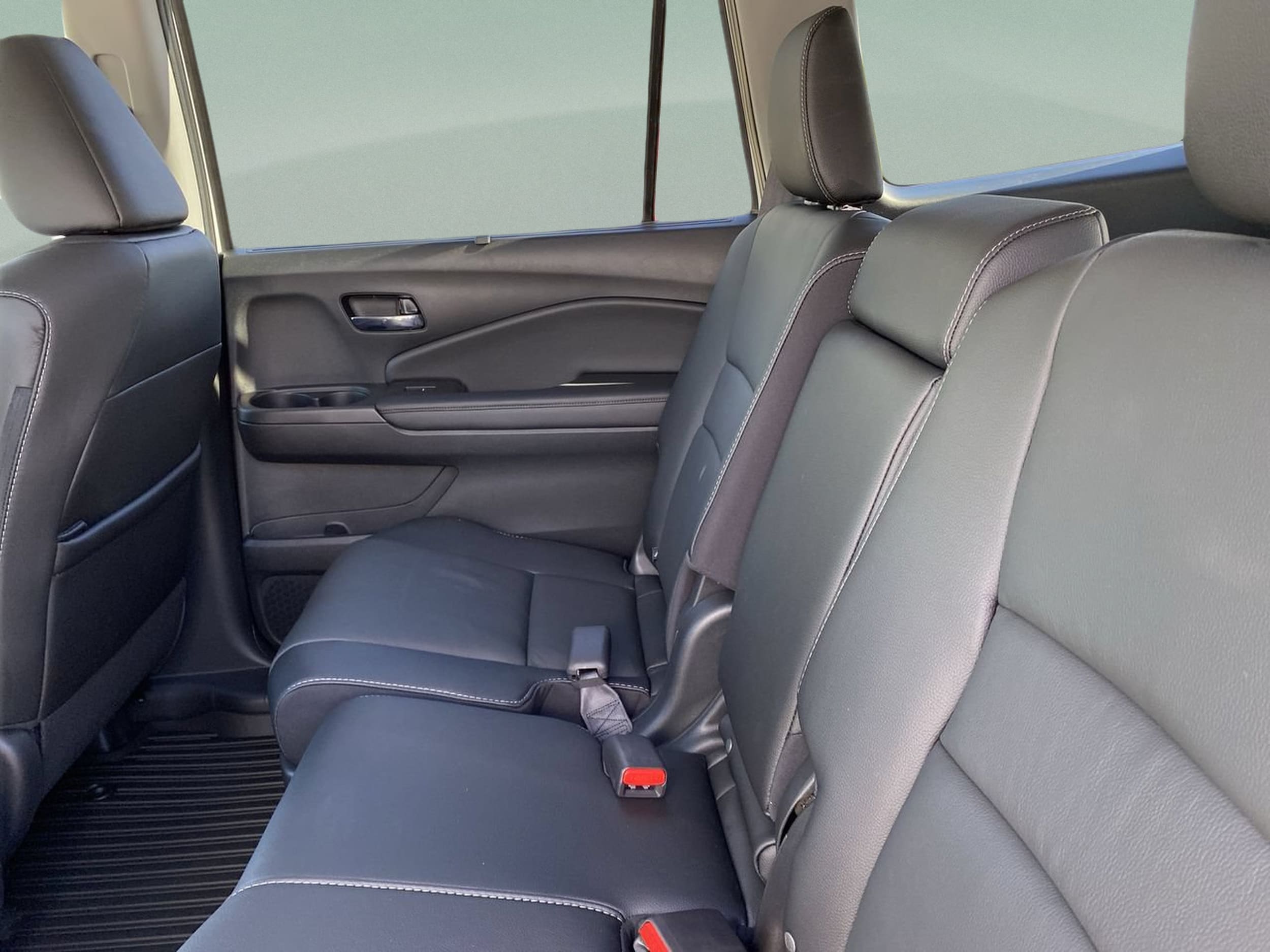 2021 Honda Pilot EX-L - Photo 14