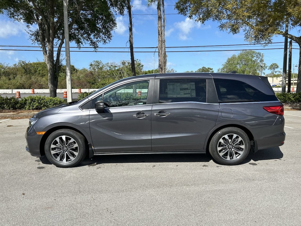 Used 2024 Honda Odyssey EX-L Van
