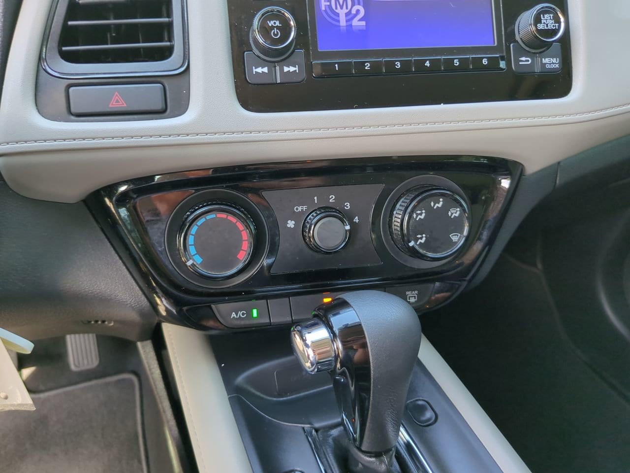 2017 Honda HR-V LX - Photo 31