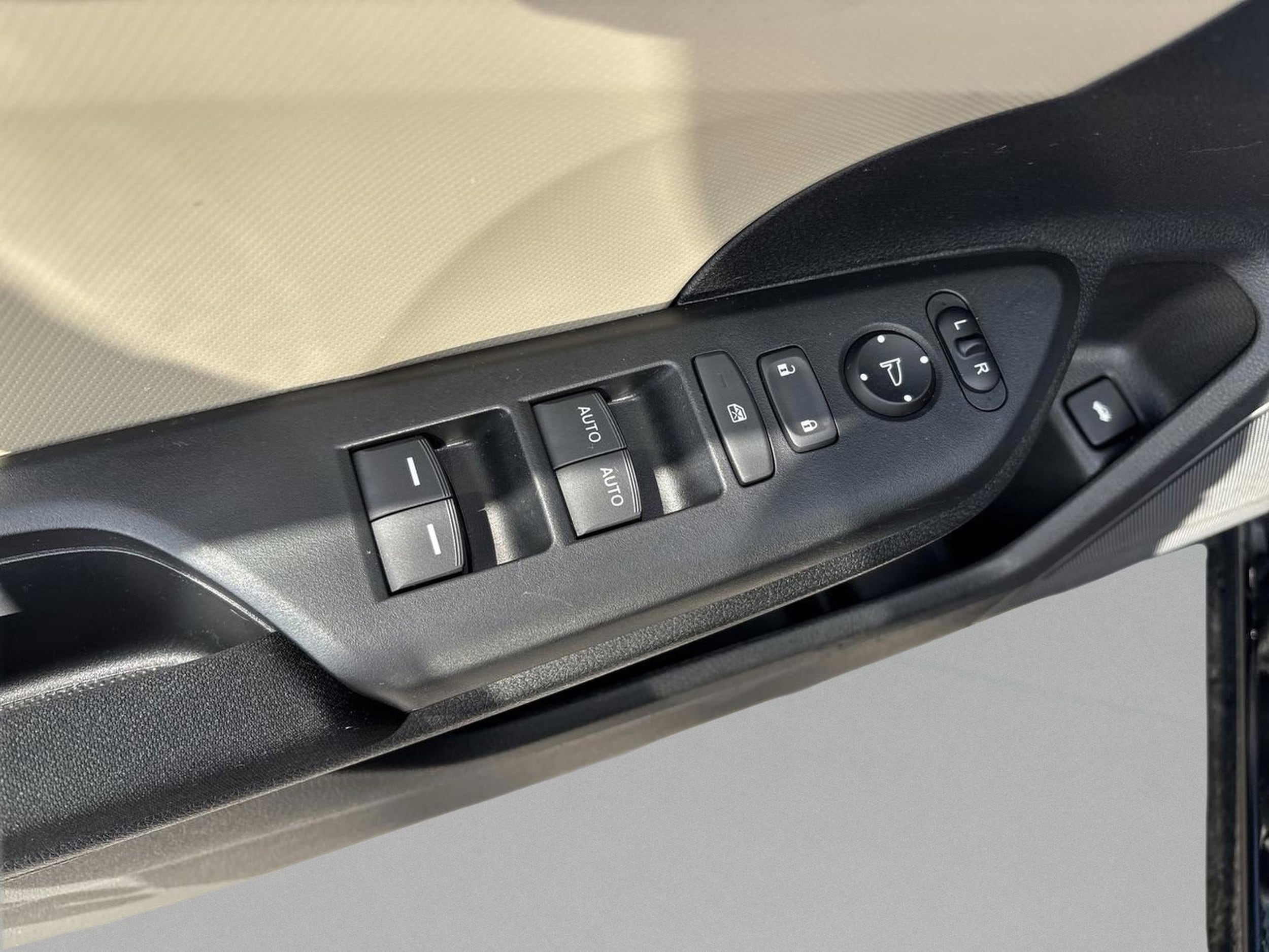 2017 Honda Civic LX - Photo 16