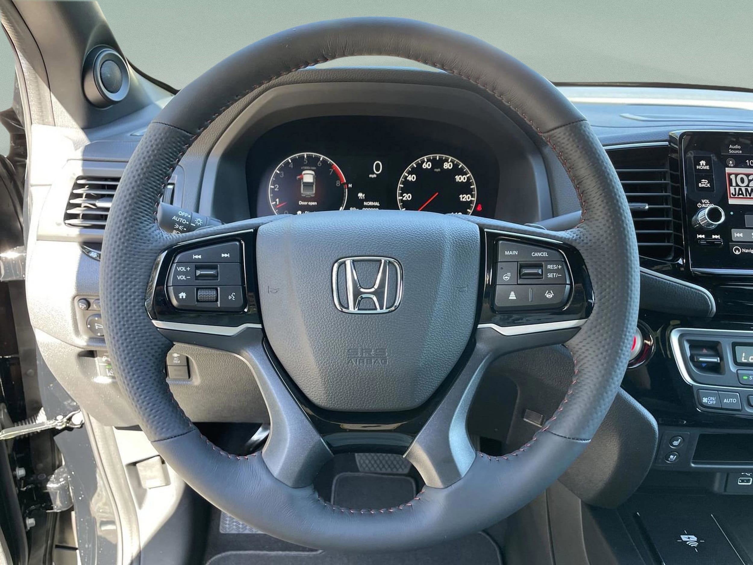 2026 Honda Ridgeline Black Edition - Photo 11