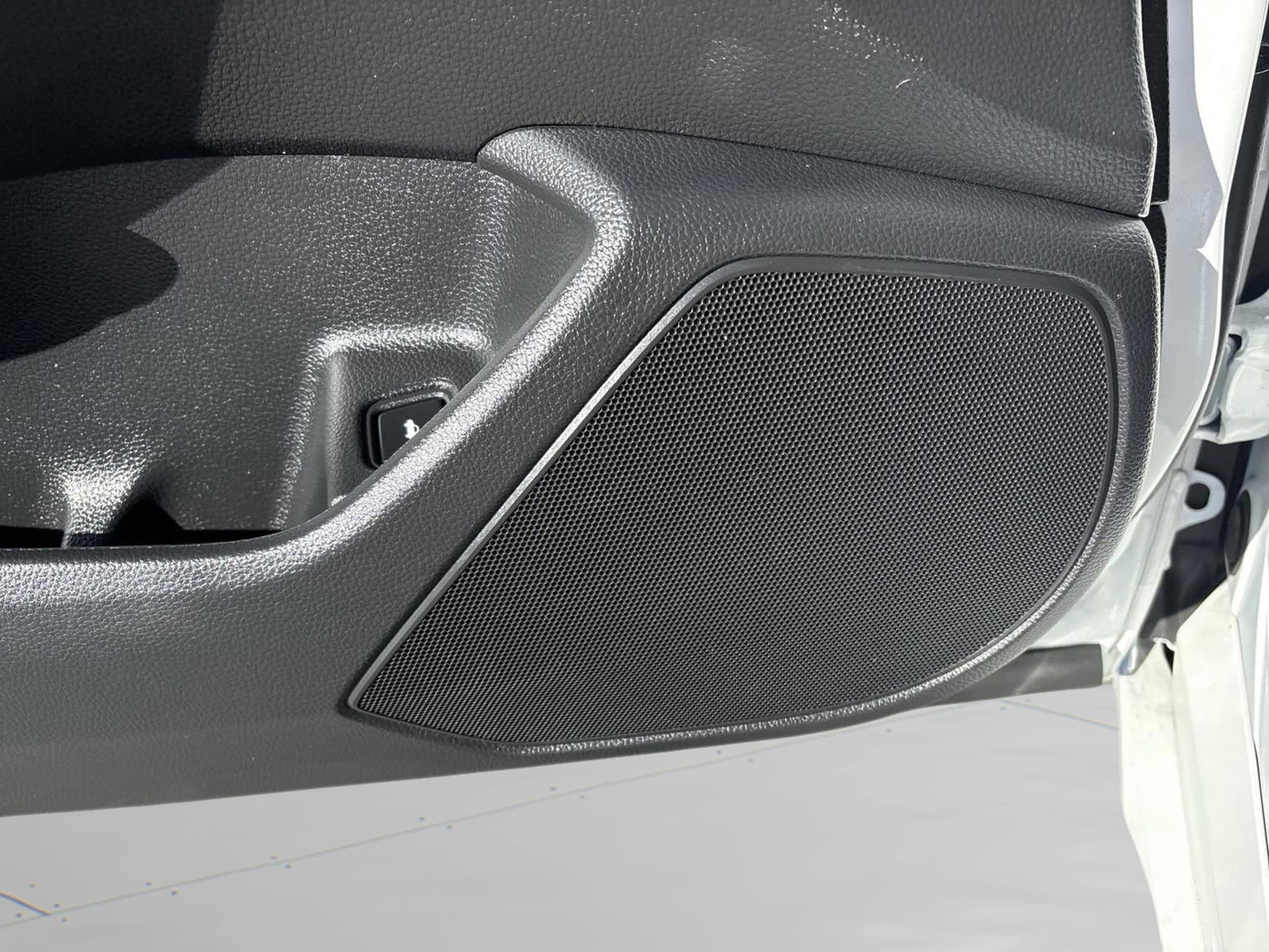 2021 Honda Accord EX-L - Photo 25
