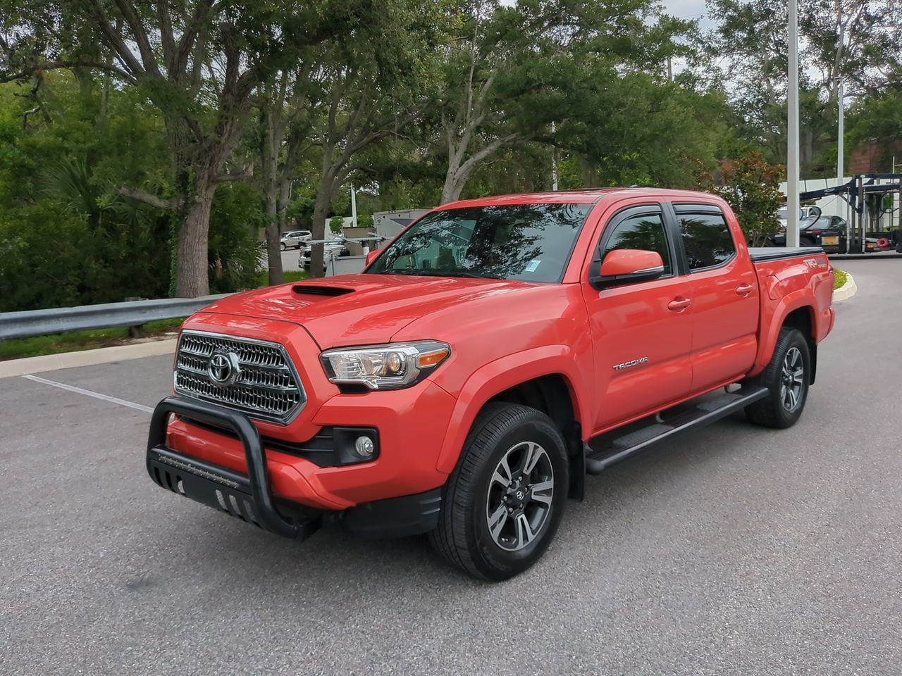 Used 2016 Toyota Tacoma TRD Sport with VIN 5TFCZ5AN5GX018022 for sale in Palm Harbor, FL