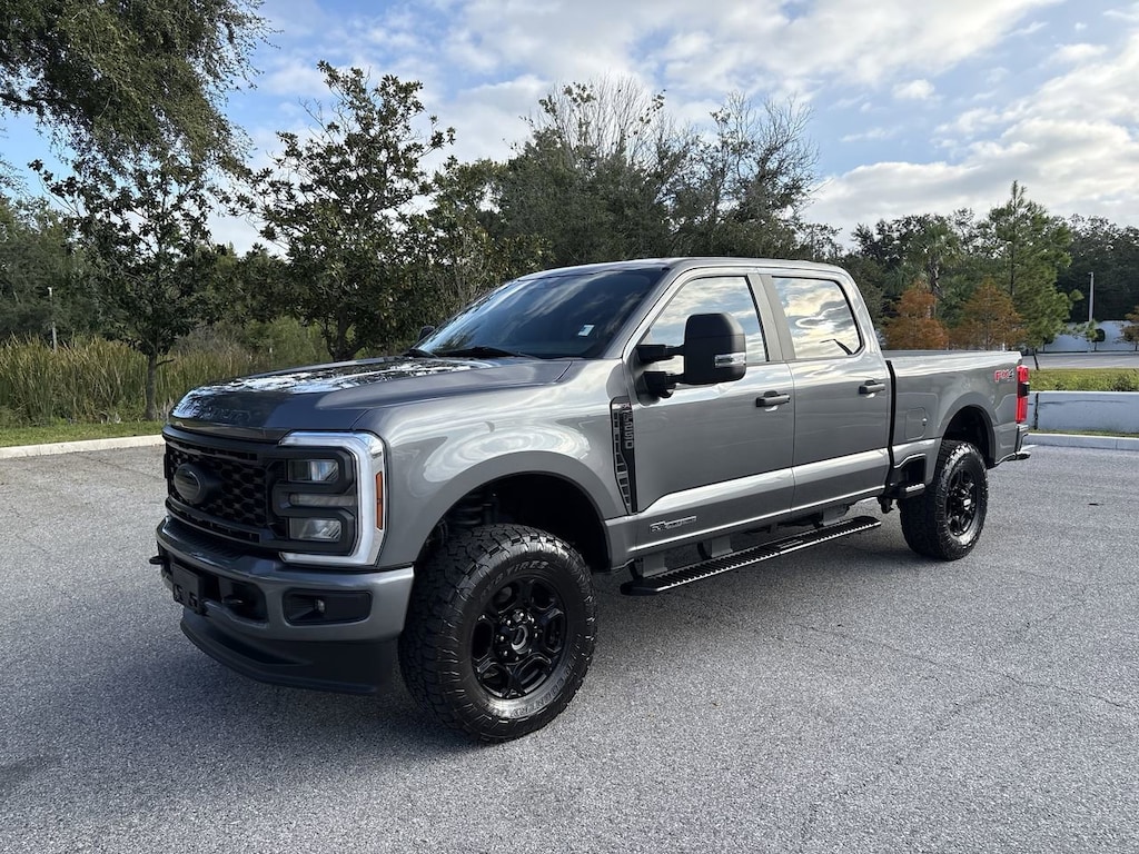 Used 2024 Ford F-250  Truck Crew Cab