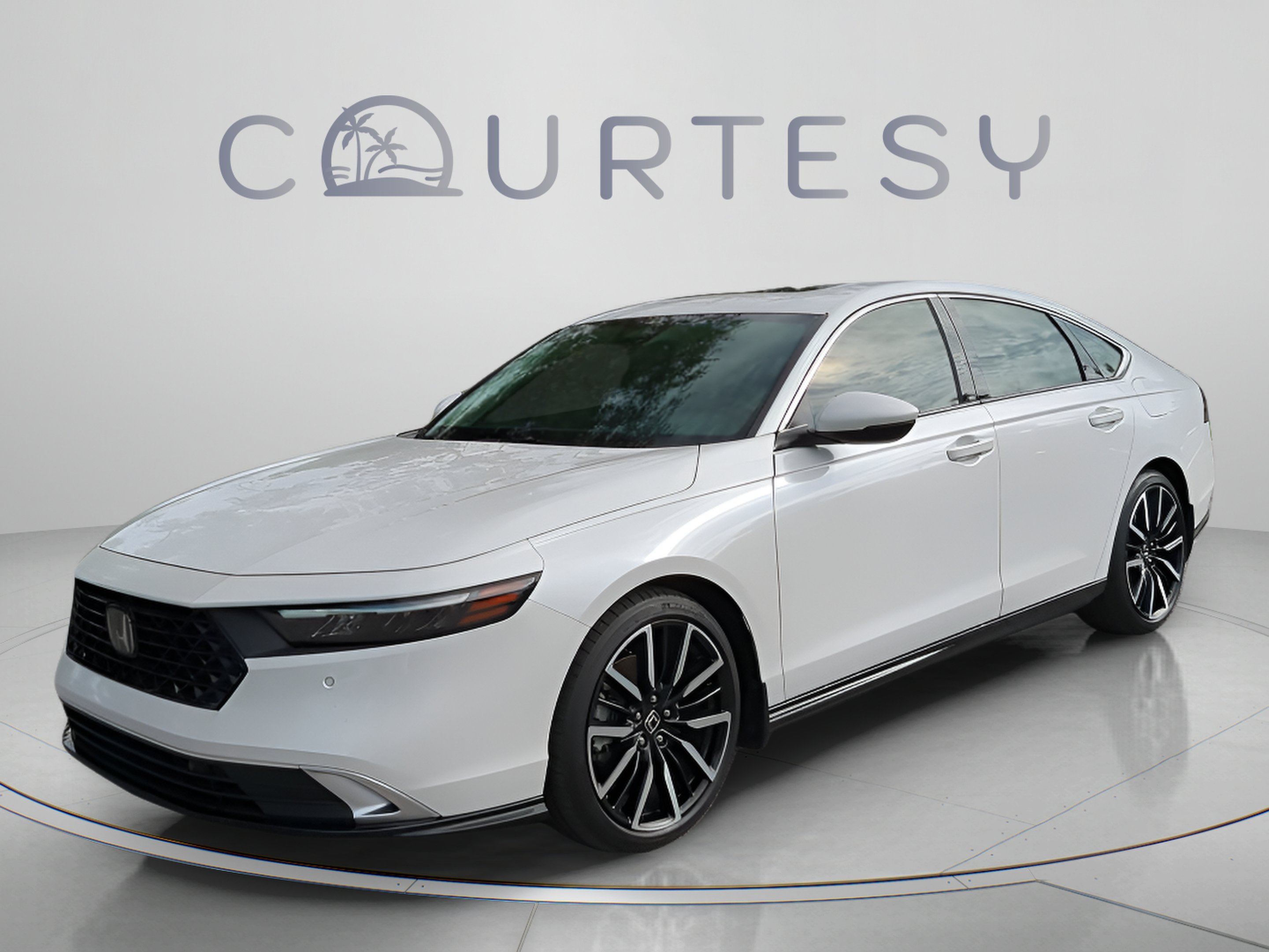 2023 Honda Accord Hybrid Touring w/BSI Sedan