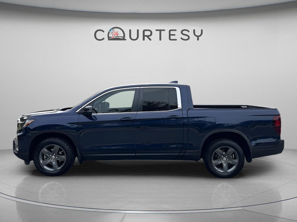 Certified 2023 Honda Ridgeline RTL Truck Crew Cab