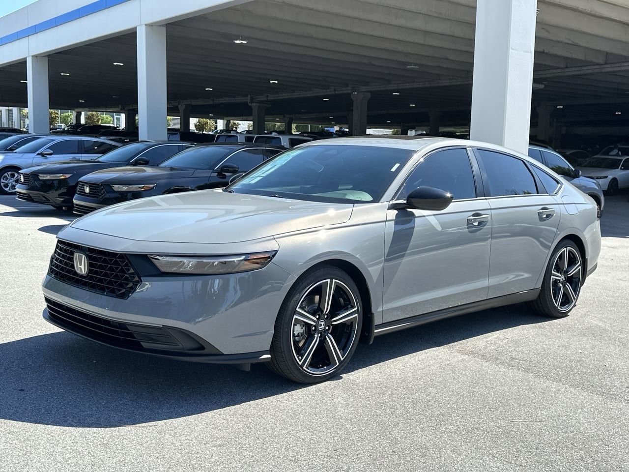 2026 Honda Accord Hybrid Sport's photo