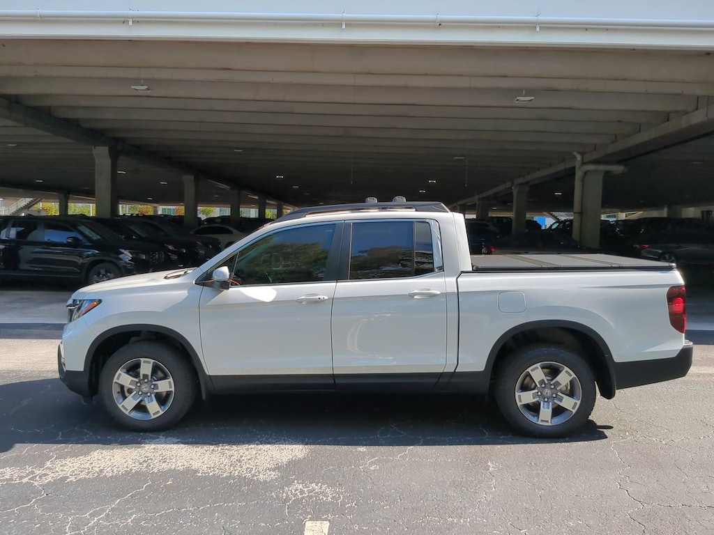 New 2026 Honda Ridgeline RTL Truck Crew Cab