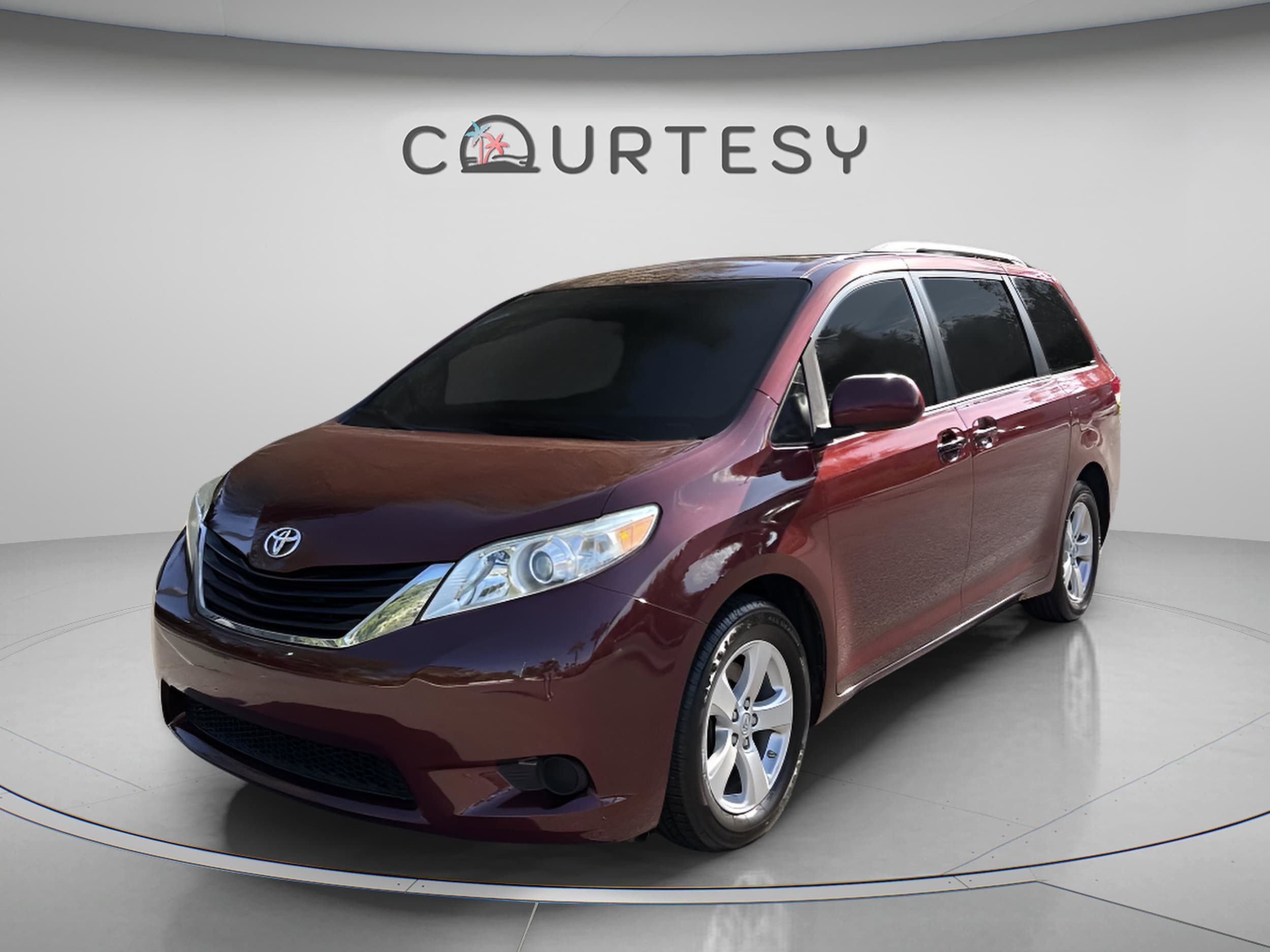 2014 Toyota Sienna LE