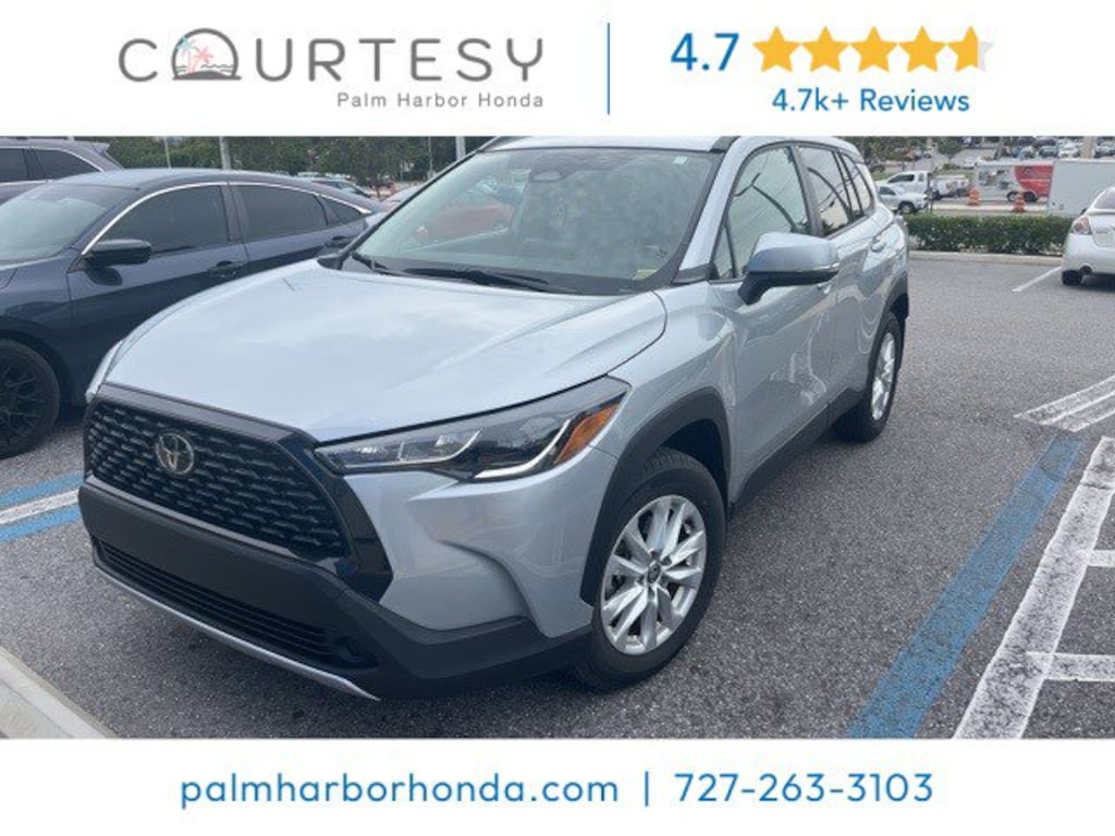 Used 2024 Toyota Corolla Cross LE SUV