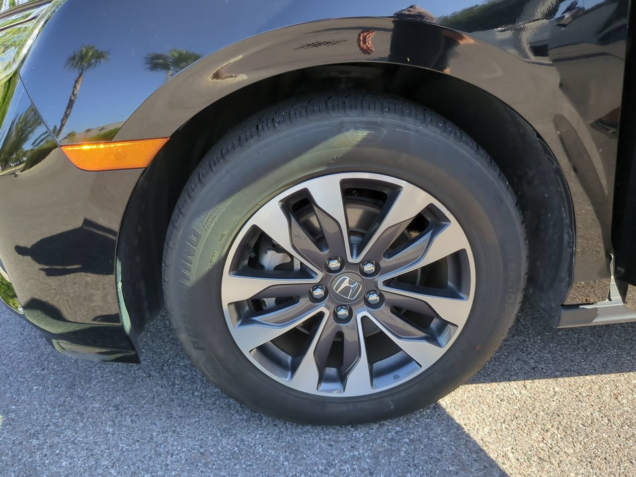 2024 Honda Odyssey EX-L - Photo 26