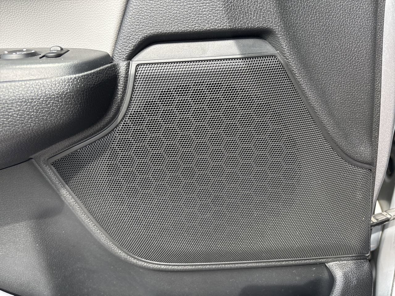 2019 Honda CR-V LX - Photo 24