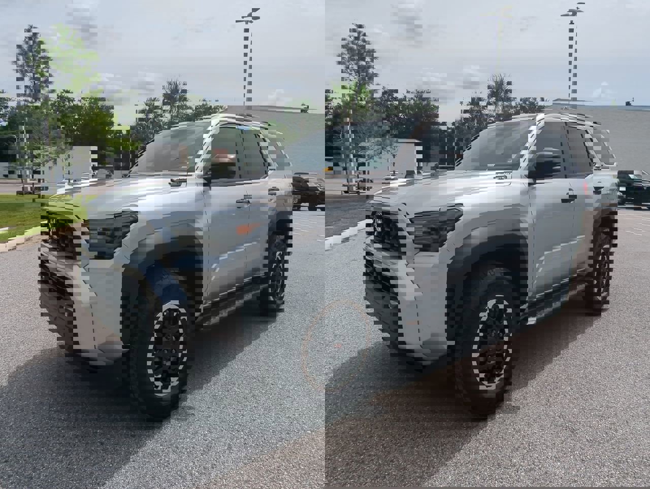 2025 Toyota 4Runner TRD Off-Road photo 3