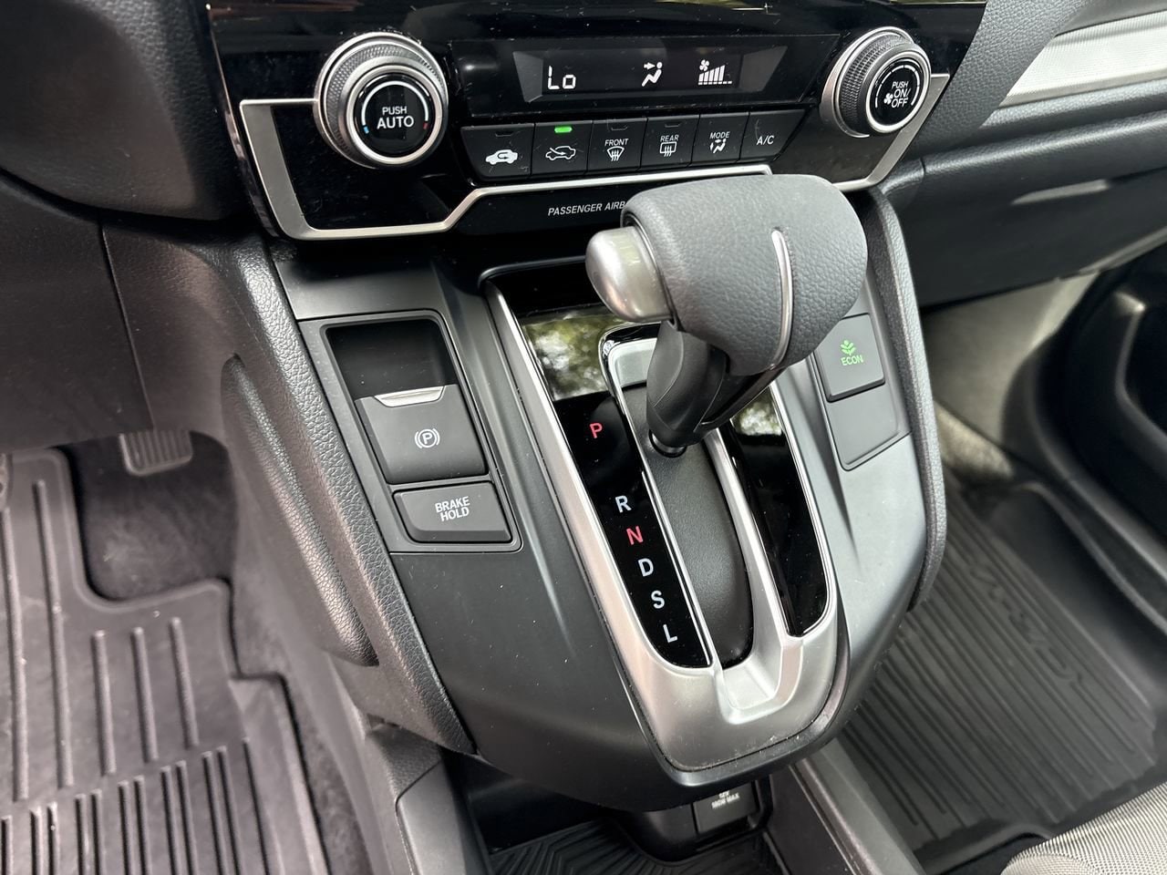 2019 Honda CR-V LX - Photo 16