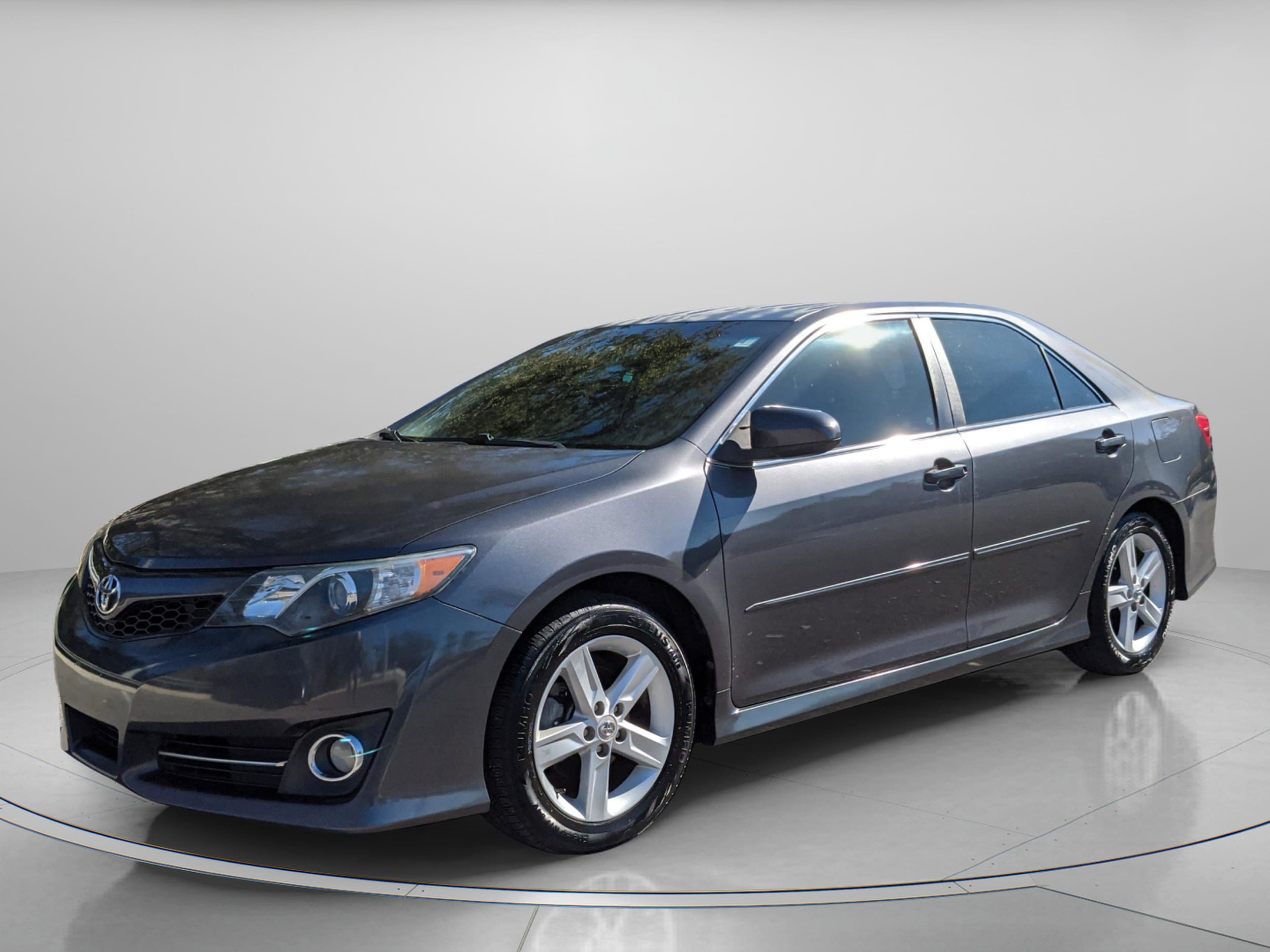 Used 2012 Toyota Camry L with VIN 4T1BF1FK0CU158286 for sale in Palm Harbor, FL