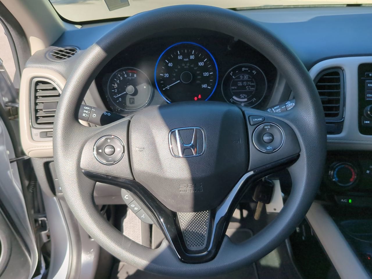 2017 Honda HR-V LX - Photo 11