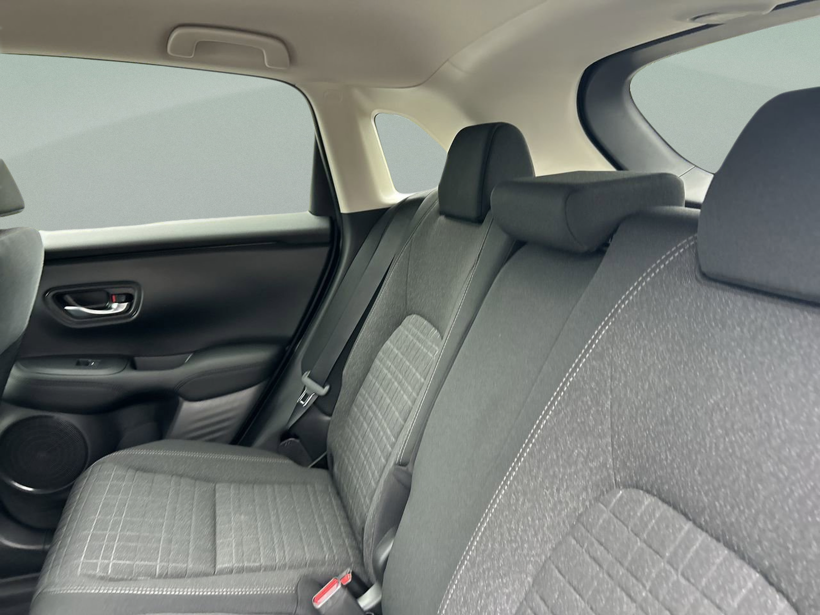 2026 Honda HR-V LX - Photo 18