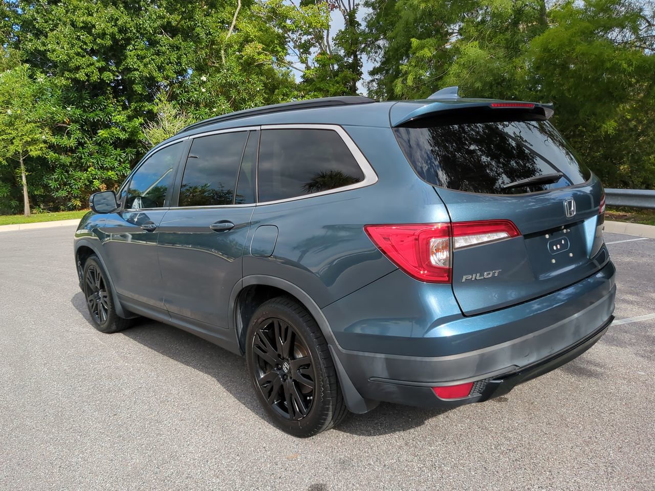 2021 Honda Pilot SE - Photo 5