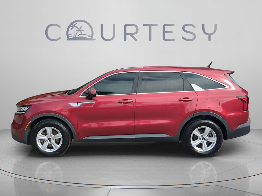 Used 2021 Kia Sorento LX SUV