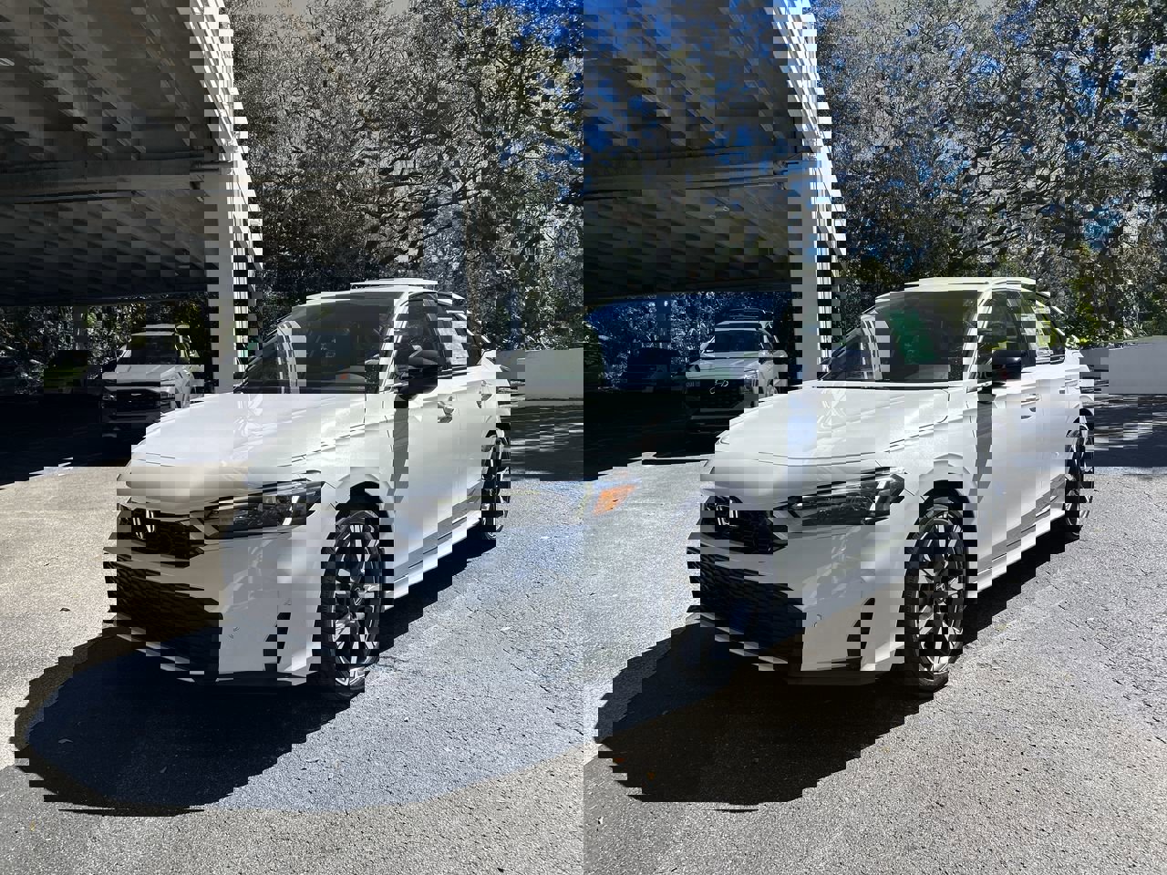2025 Honda Civic Hybrid Sport Touring photo 3