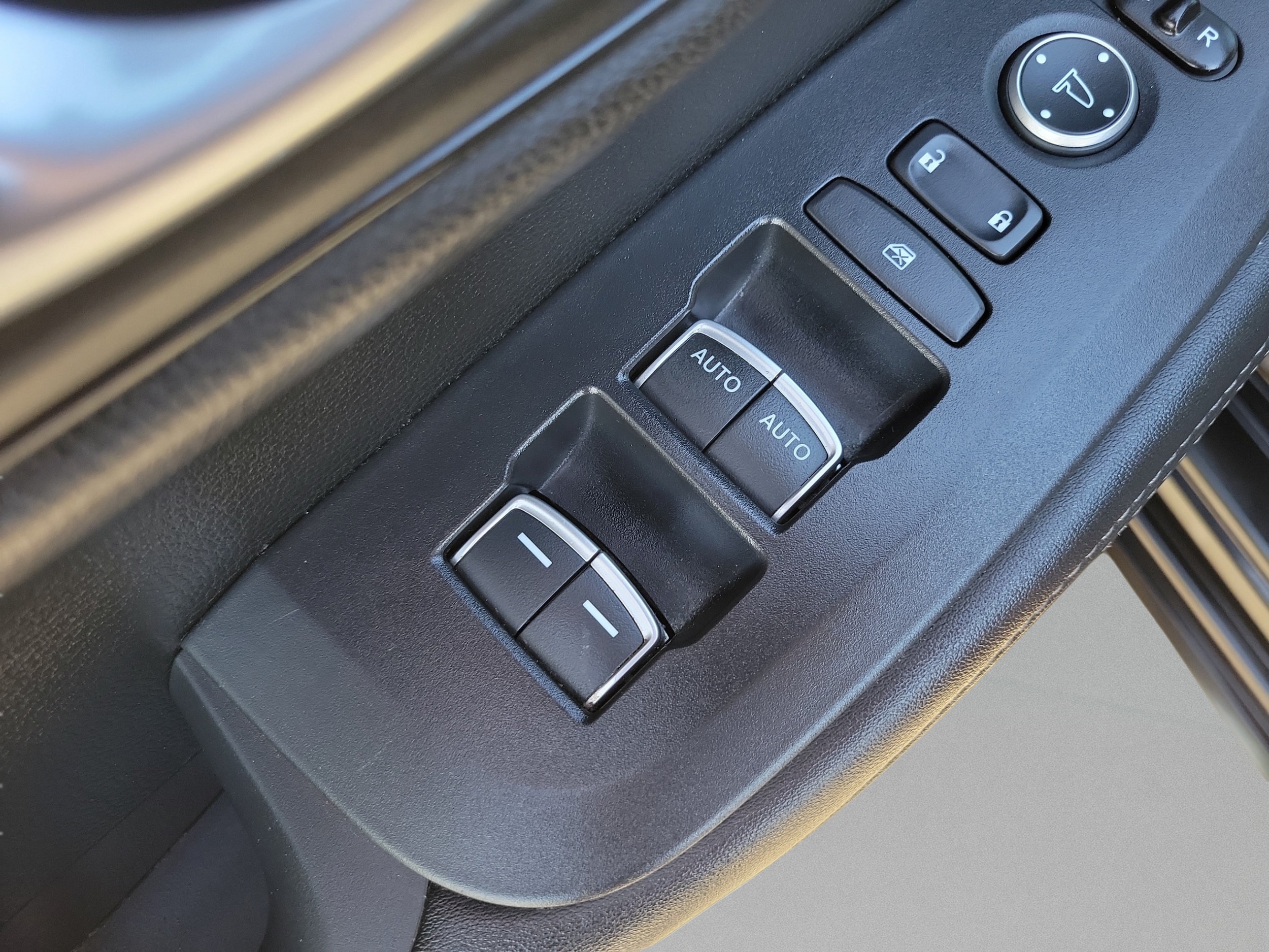 2023 Honda HR-V EX-L - Photo 14