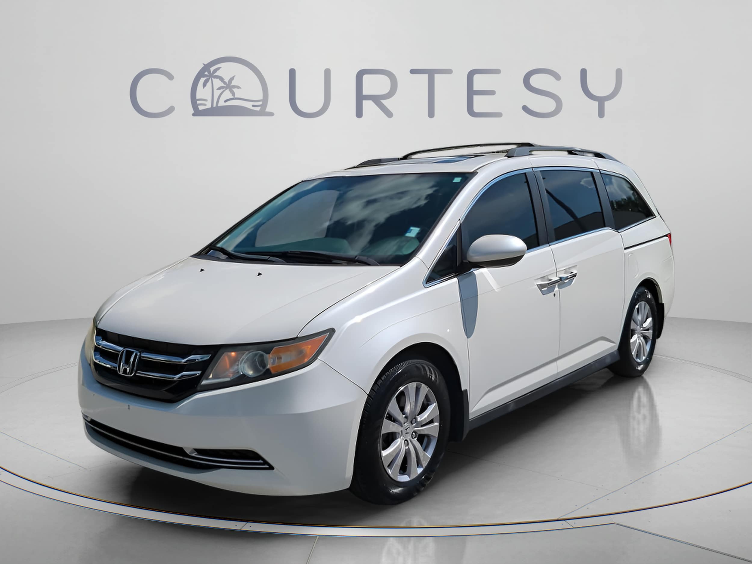 Used 2016 Honda Odyssey EX-L with VIN 5FNRL5H64GB010918 for sale in Palm Harbor, FL