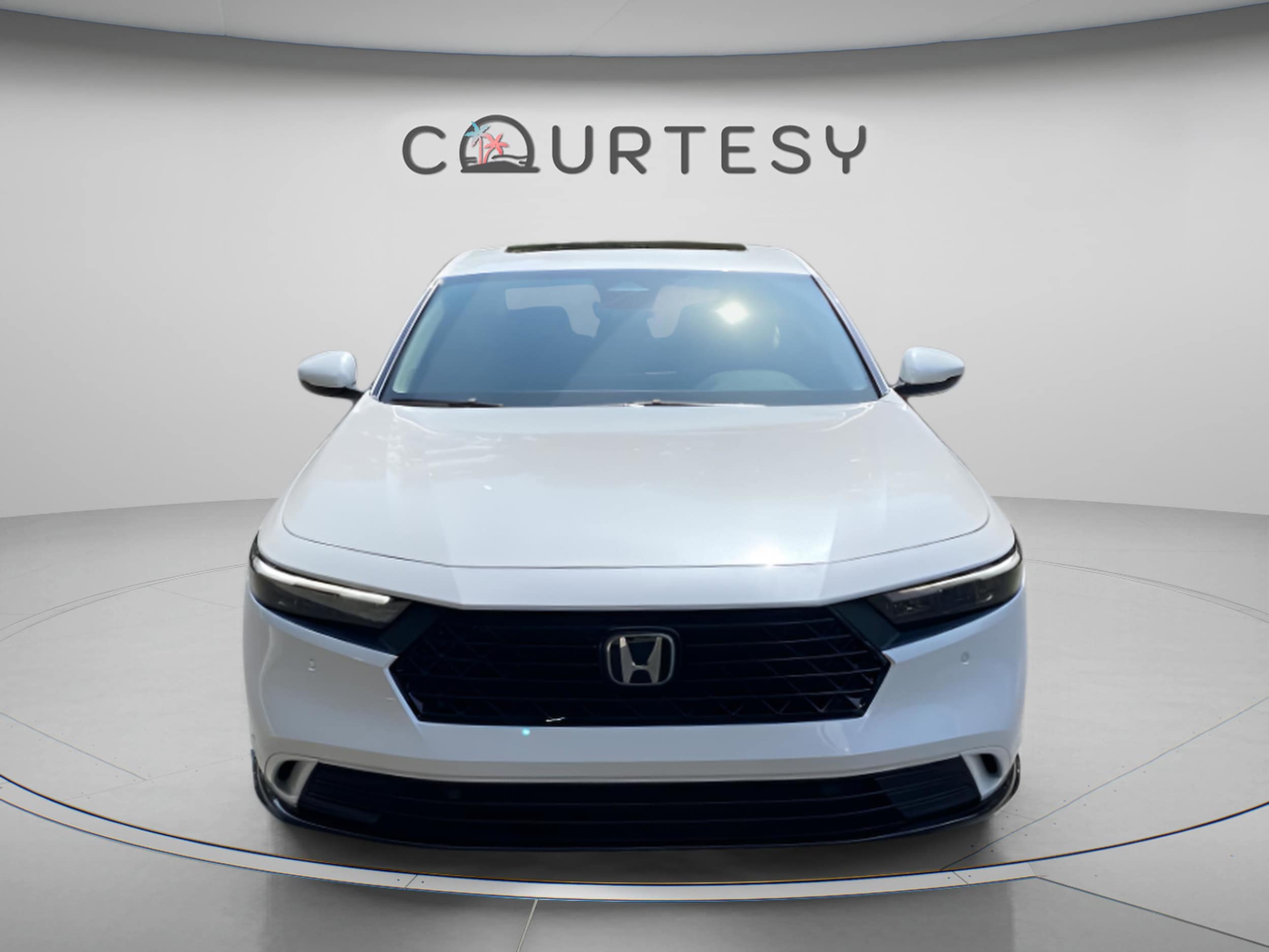 2023 Honda Accord Hybrid EX-L - Photo 6