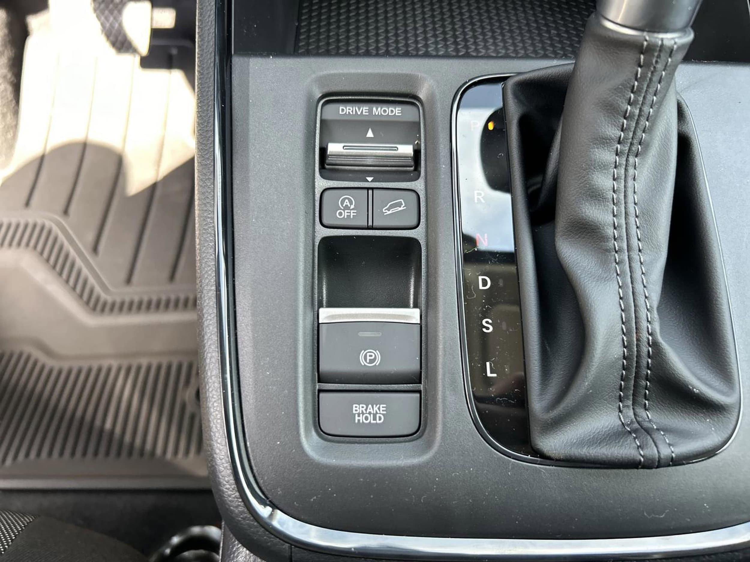 2024 Honda CR-V LX - Photo 27