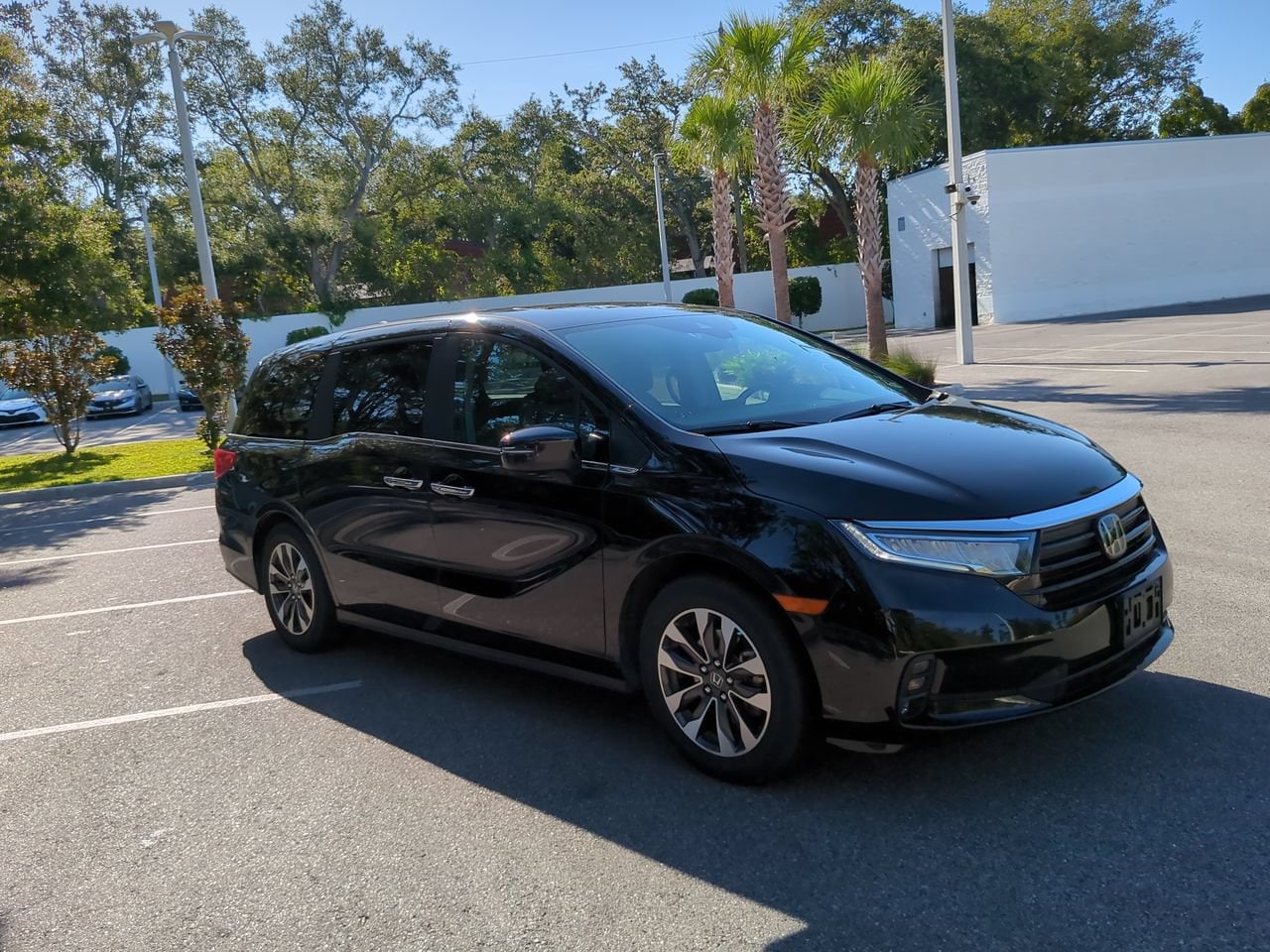 2024 Honda Odyssey EX-L - Photo 10